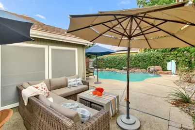 9220 Cupertino Drive, Elk Grove, CA 95624 - Photo 57