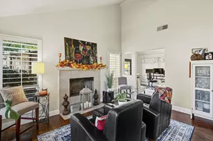 9220 Cupertino Dr, Elk Grove, CA 95624 - Photo 9