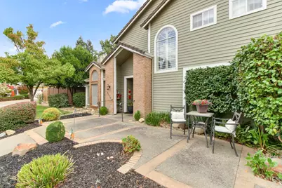 9220 Cupertino Drive, Elk Grove, CA 95624 - Photo 3