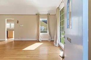 686 S Tuxedo Ave, Stockton, CA 95204 - Photo 5