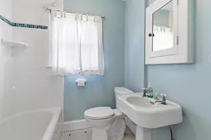 686 S Tuxedo Ave, Stockton, CA 95204 - Photo 5