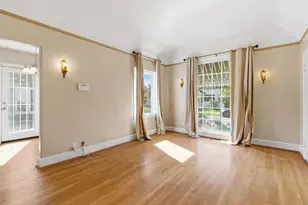 686 S Tuxedo Ave, Stockton, CA 95204 - Photo 13