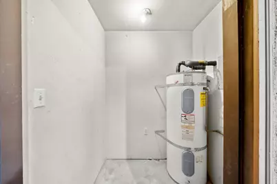 81 Brentford Circle, Sacramento, CA 95823 - Photo 23