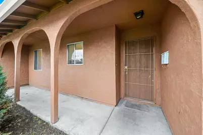 81 Brentford Circle, Sacramento, CA 95823 - Photo 3