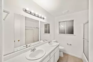 81 Brentford Cir, Sacramento, CA 95823 - Photo 17