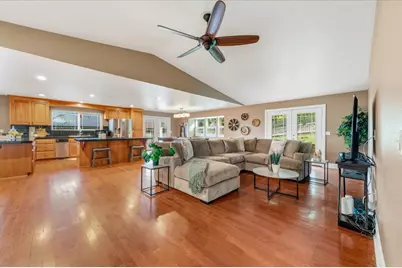 11845 Goldfinch Court, Penn Valley, CA 95946 - Photo 17