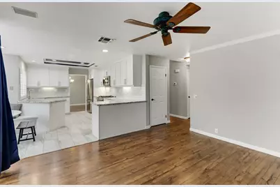 5900 Oxford Glen Place, Elk Grove, CA 95758 - Photo 11