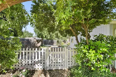 912 Los Robles, Davis, CA 95618 - Photo 41