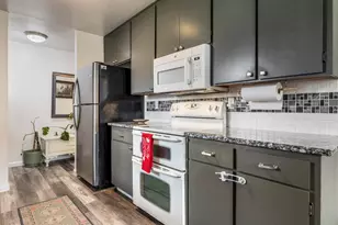 4301 Windgate Dr, Denair, CA 95316 - Photo 9