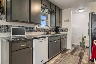 4301 Windgate Dr, Denair, CA 95316 - Photo 9