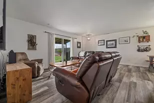 4301 Windgate Dr, Denair, CA 95316 - Photo 13