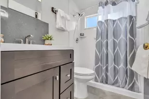 2869 Santa Paula Ct, Sacramento, CA 95821 - Photo 9