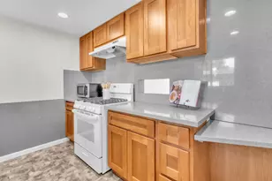 2869 Santa Paula Ct, Sacramento, CA 95821 - Photo 7