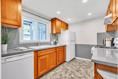 2869 Santa Paula Ct, Sacramento, CA 95821 - Photo 5