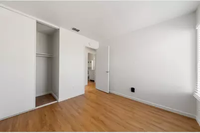 9464 Roseport Way, Sacramento, CA 95826 - Photo 25