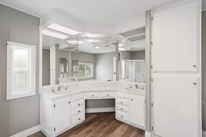 139 Davis Avenue, Sacramento, CA 95823 - Photo 33