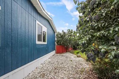 139 Davis Avenue, Sacramento, CA 95823 - Photo 3