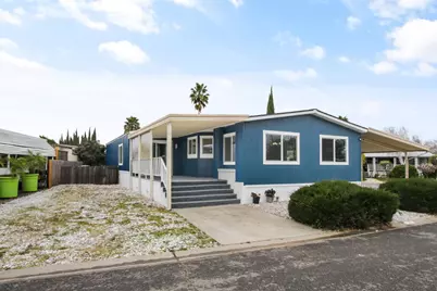 139 Davis Avenue, Sacramento, CA 95823 - Photo 1