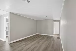 139 Davis Ave, Sacramento, CA 95823 - Photo 27