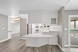 139 Davis Ave, Sacramento, CA 95823 - Photo 17