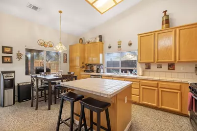 7021 Bolzano Way, Elk Grove, CA 95757 - Photo 13