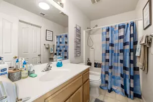 7021 Bolzano Way, Elk Grove, CA 95757 - Photo 33