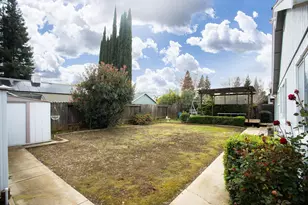 1686 Rebecca Dr, Yuba City, CA 95993 - Photo 43