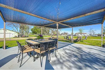 8610 Carlisle, Sacramento, CA 95828 - Photo 39