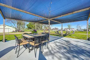 8610 Carlisle, Sacramento, CA 95828 - Photo 39