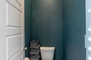 8354 Apothic Way, Sacramento, CA 95829 - Photo 25