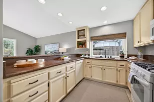 9414 Forest Vista Way, Elk Grove, CA 95758 - Photo 11