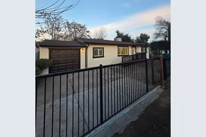 1430 N Golden Gate Avenue, Stockton, CA 95205 - Photo 1