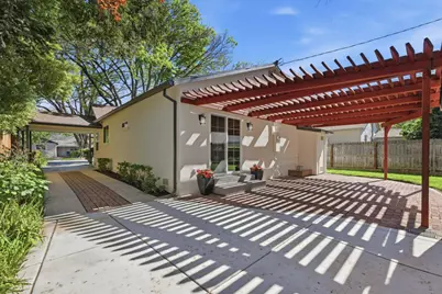 2610 14th Street, Sacramento, CA 95818 - Photo 33