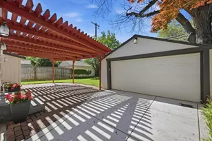 2610 14th St, Sacramento, CA 95818 - Photo 39