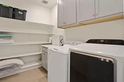 7501 Redwood Ivy Way, Sacramento, CA 95829 - Photo 9