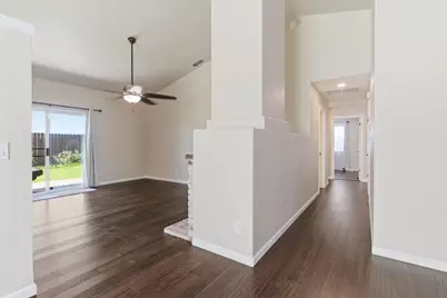 196 Sparrow Drive, Galt, CA 95632 - Photo 9