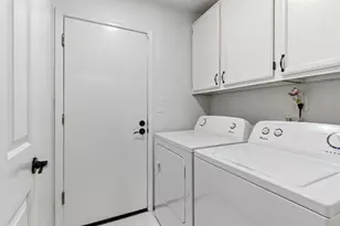 196 Sparrow Dr, Galt, CA 95632 - Photo 25