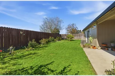 196 Sparrow Drive, Galt, CA 95632 - Photo 33