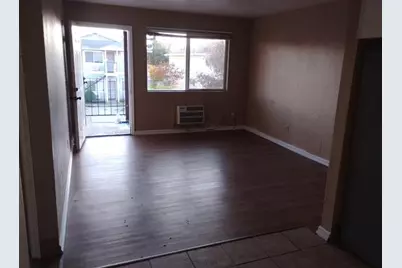 15 Coral Gables Court, Sacramento, CA 95822 - Photo 3