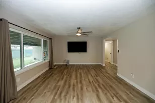 2211 California St, Escalon, CA 95320 - Photo 13