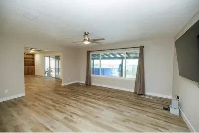 2211 California Street, Escalon, CA 95320 - Photo 11