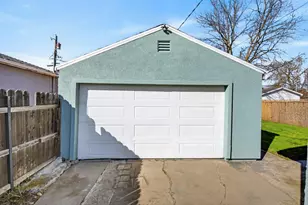 3433 22nd Ave, Sacramento, CA 95820 - Photo 29