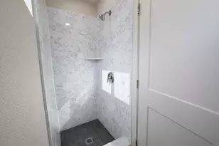 1813 Rose Ave, Modesto, CA 95355 - Photo 21