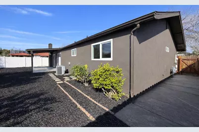 1813 Rose Avenue, Modesto, CA 95355 - Photo 29