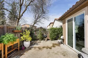 10092 Avocado Way, Elk Grove, CA 95757 - Photo 33