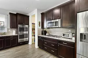 10092 Avocado Way, Elk Grove, CA 95757 - Photo 15