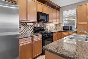 7525 Eldred Way, Sacramento, CA 95829 - Photo 5