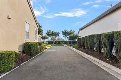 7525 Eldred Way, Sacramento, CA 95829 - Photo 19