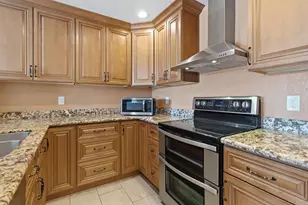7348 Lighthouse Dr, Stockton, CA 95219 - Photo 23
