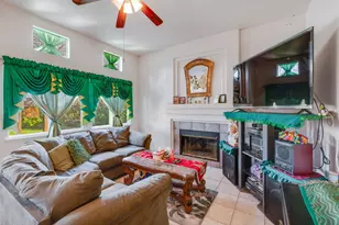 8559 Zinnia Way, Elk Grove, CA 95624 - Photo 19